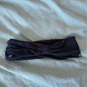 Lululemon Black Headband